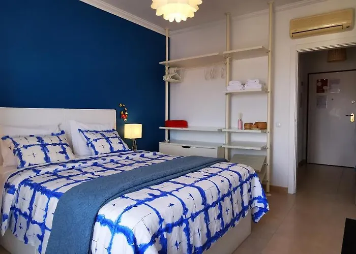 Jeni Residencia Flamingo