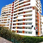 Jeni Residencia Flamingo