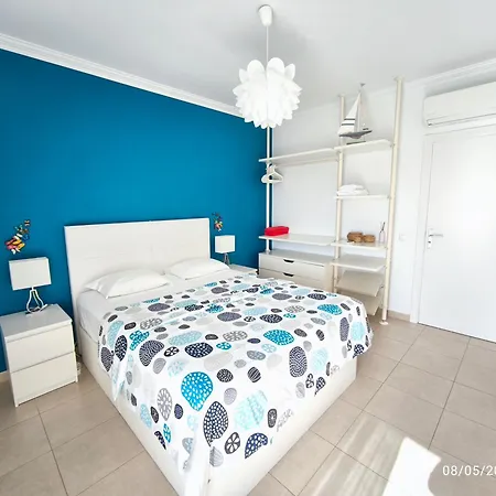 Jeni Residencia Flamingo بورتيماو