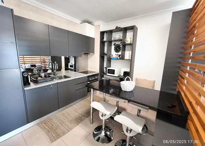 Jeni Residencia Flamingo Appartement *